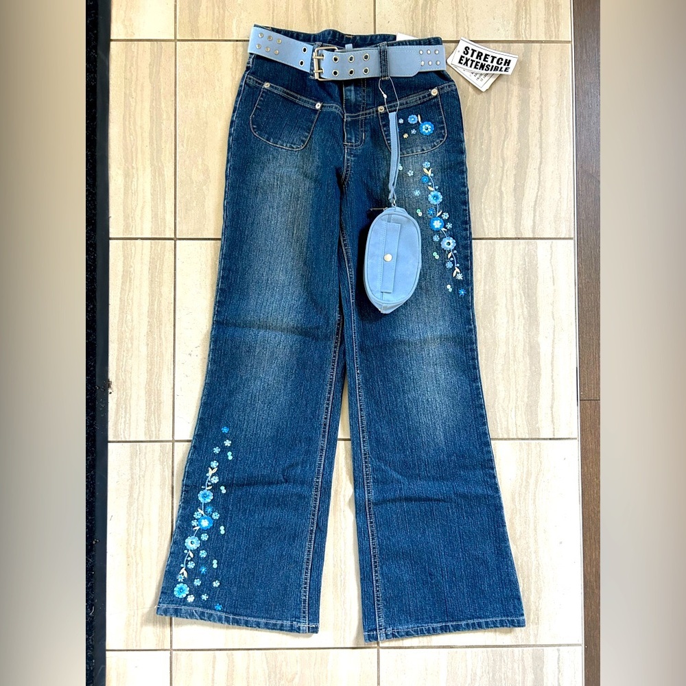 Y2K embroidered jeans with belt‎ and accessory NWT